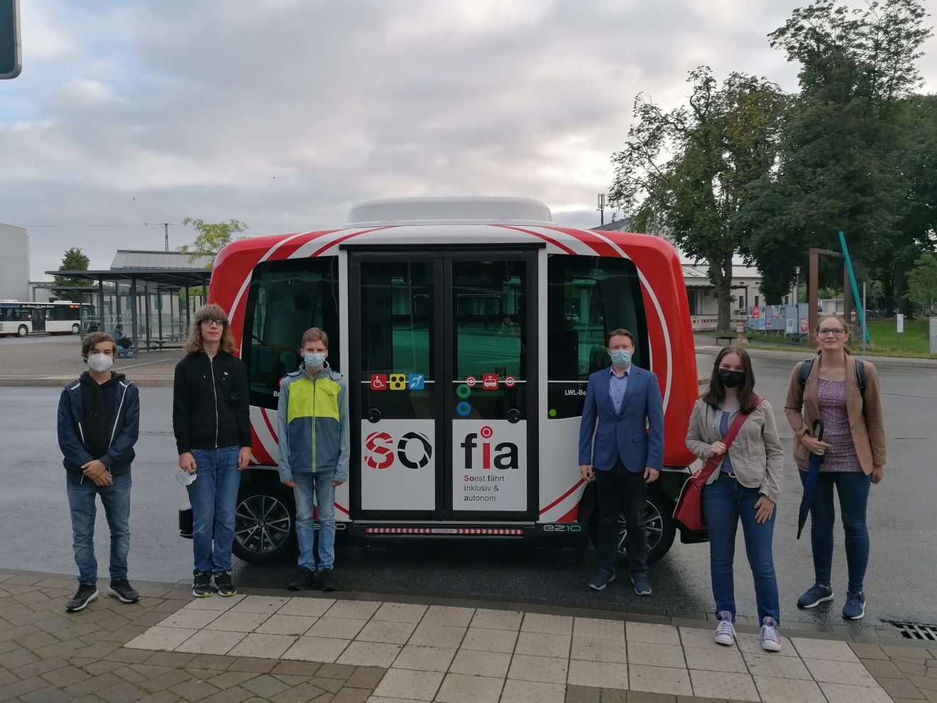 Autonomes und inklusives Fahren hautnah erleben – SOfia-Fahrt der Archi-Roboter-Challenge-GewinnerInnen